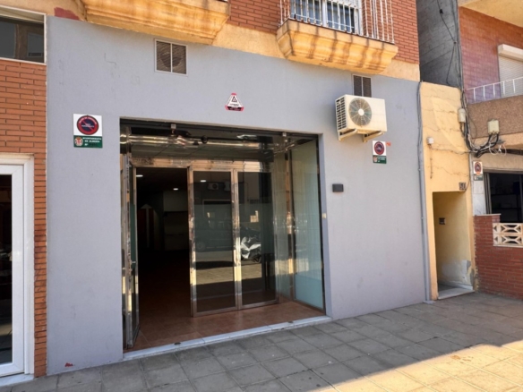 Imagen 2 de LOCAL COMERCIAL EN EL ZAPILLO