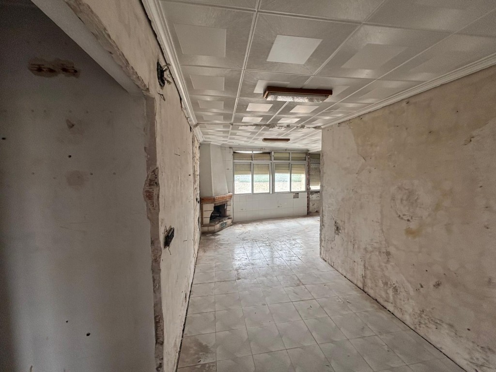 Imagen 2 de Piso en la Campaneta para reformar