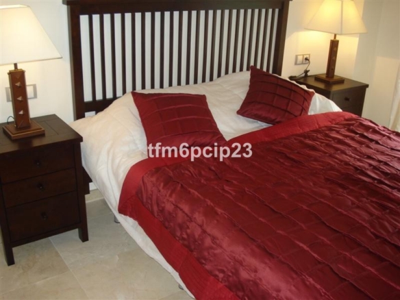 Imagen 3 de Apartamento en Venta en San Luis De Sabinillas Málaga