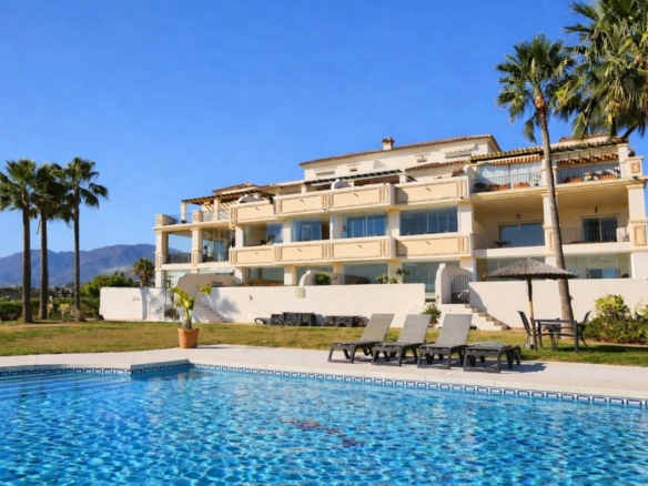 Imagen 1 de Apartamento en Venta en Estepona Málaga