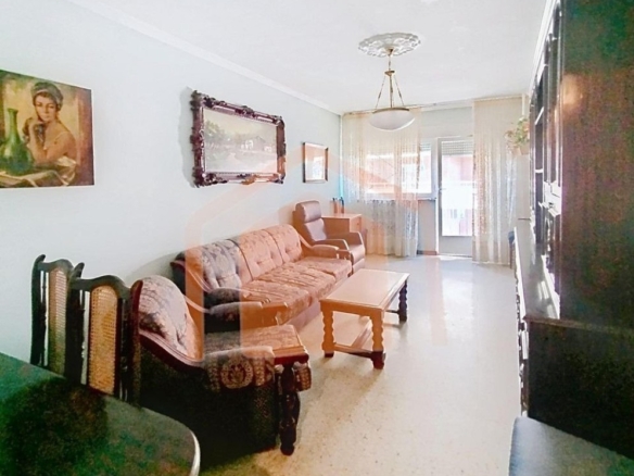 Imagen 2 de Vivienda amplia y luminosa muy céntrica