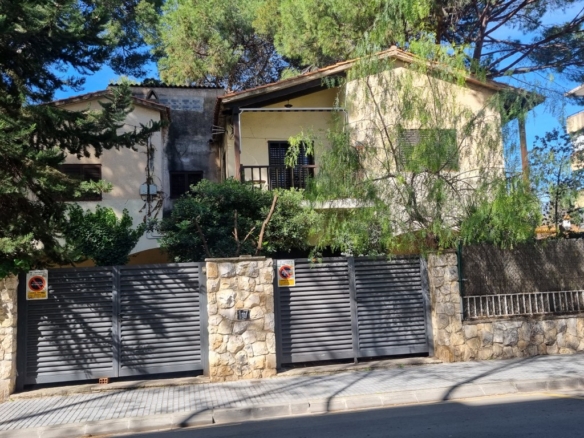 Imagen 1 de Casa-Chalet en Venta en Salou Tarragona