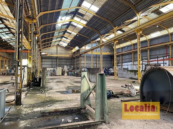Imagen 2 de Nave Industrial muy próxima a Santander