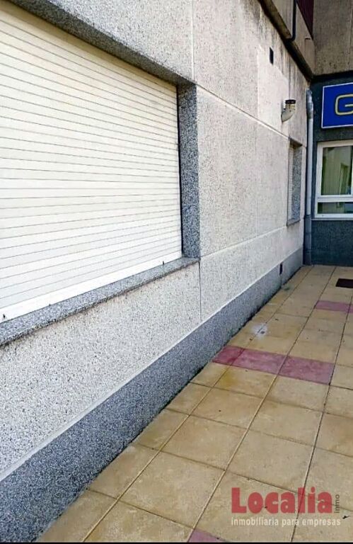 Imagen 1 de Local en venta en Torrelavega. Cantabria