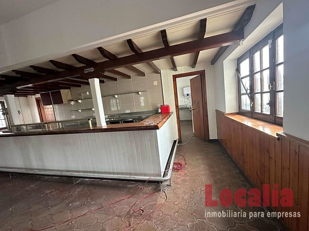 Imagen 1 de Espacioso Bar con salida de humos en Polanco