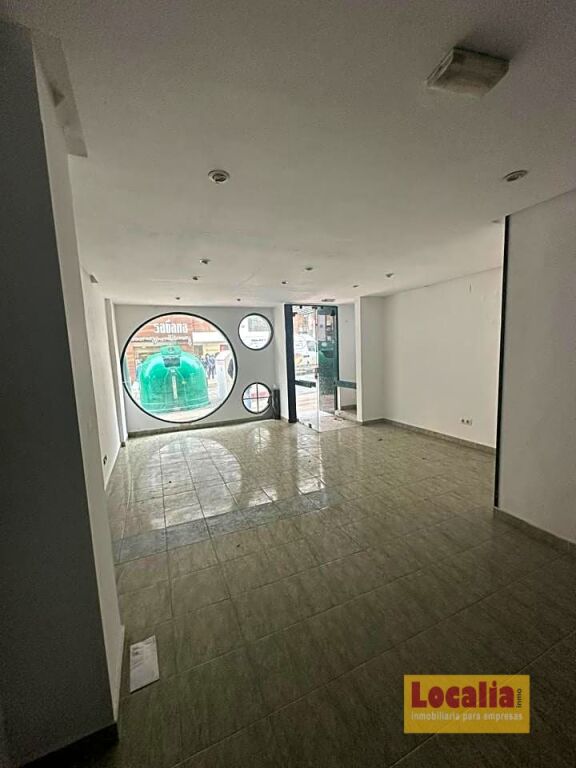 Imagen 4 de Local comercial / oficinas en el centro de Torrelavega