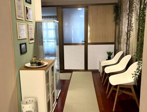 Imagen 1 de Centro de Estética en alquiler. Torrelavega.