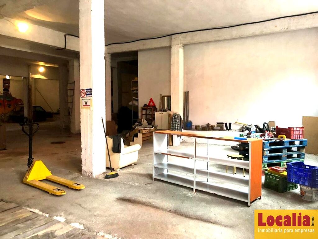 Imagen 1 de Local con posibilidad usar como nave