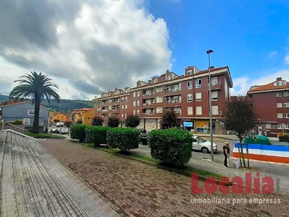 Imagen 2 de Local comercial en pleno Astillero