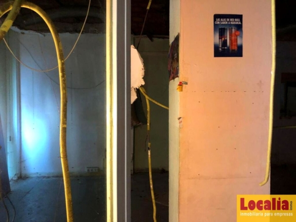 Imagen 1 de Local comercial en el centro de Torrelavega