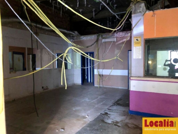 Imagen 2 de Local comercial en el centro de Torrelavega