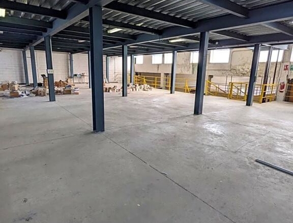 Imagen 1 de Nave industrial en polígono Candina