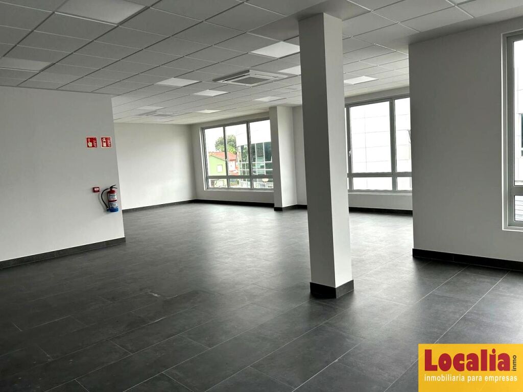 Imagen 1 de Alquiler de Oficinas en Centro Empresarial