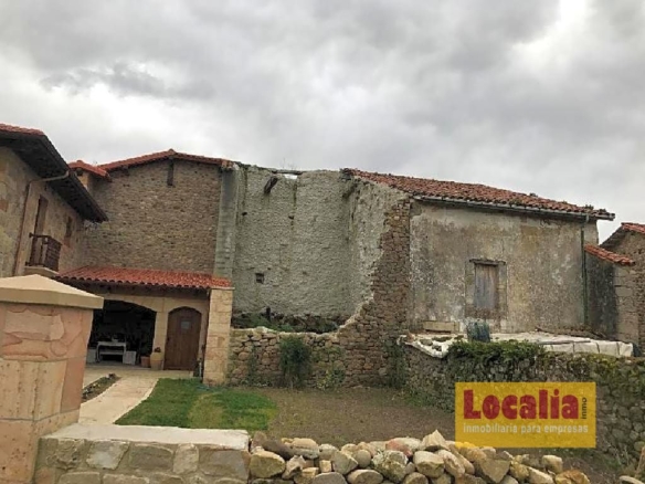 Imagen 1 de Suelo urbano de 170m² en Santiurde de Toranzo