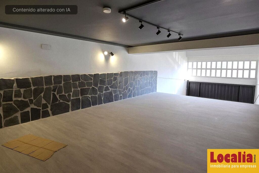 Imagen 1 de Venta de locales contiguos y céntricos en Maliaño