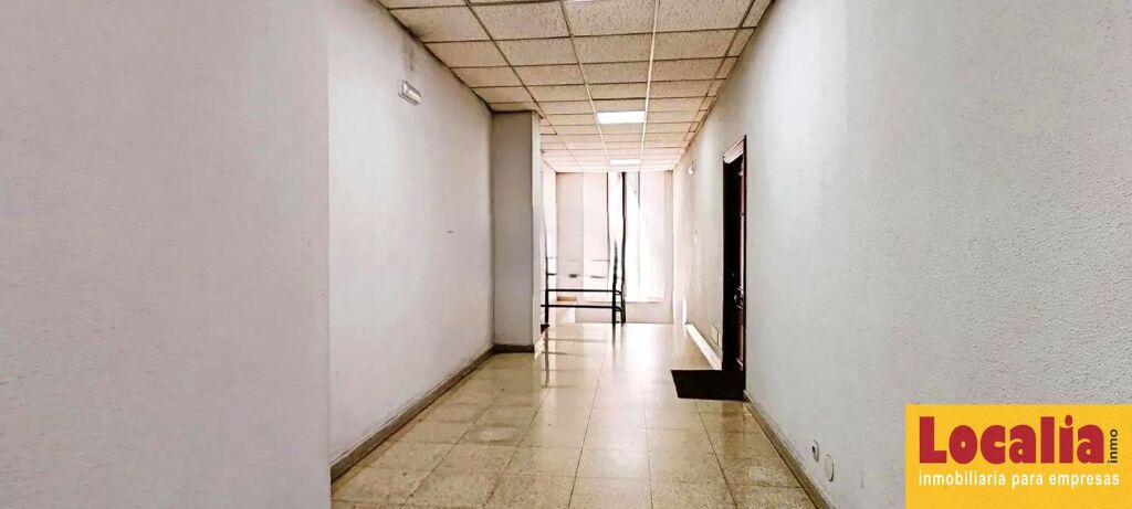 Imagen 4 de Local en alquiler en Santander de 70 m2