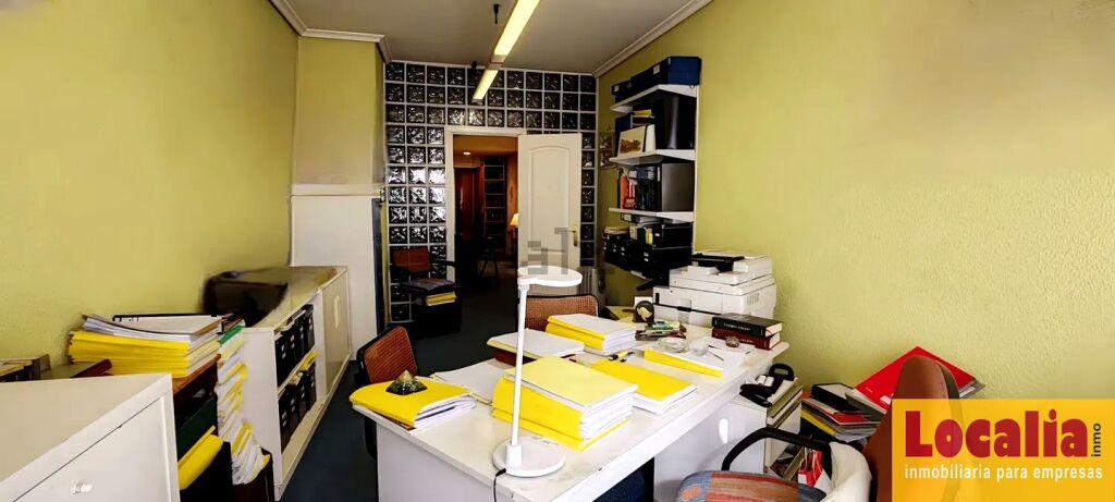 Imagen 2 de Local en alquiler en Santander de 70 m2
