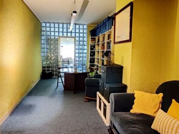 Imagen 1 de Local en alquiler en Santander de 70 m2