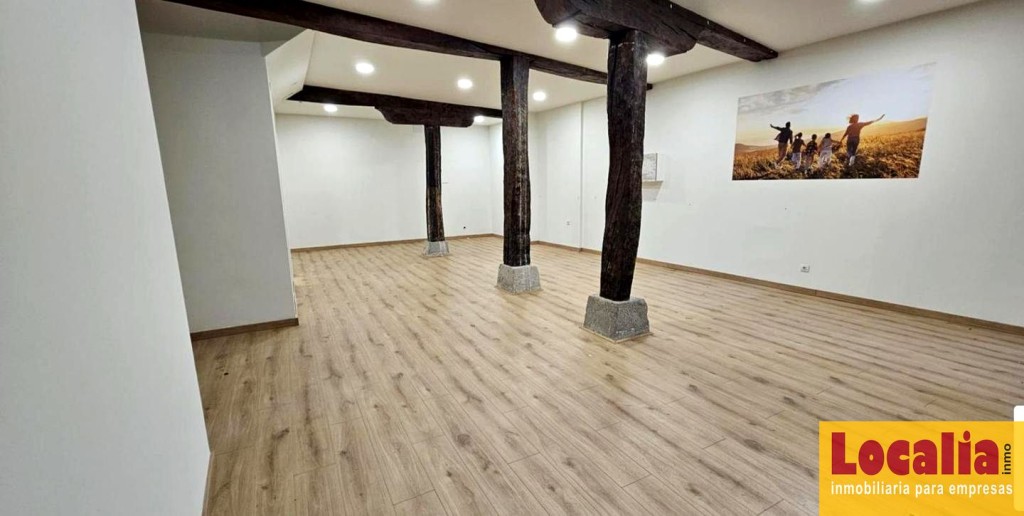 Imagen 4 de Local de 100 m² en zona prime de Santander