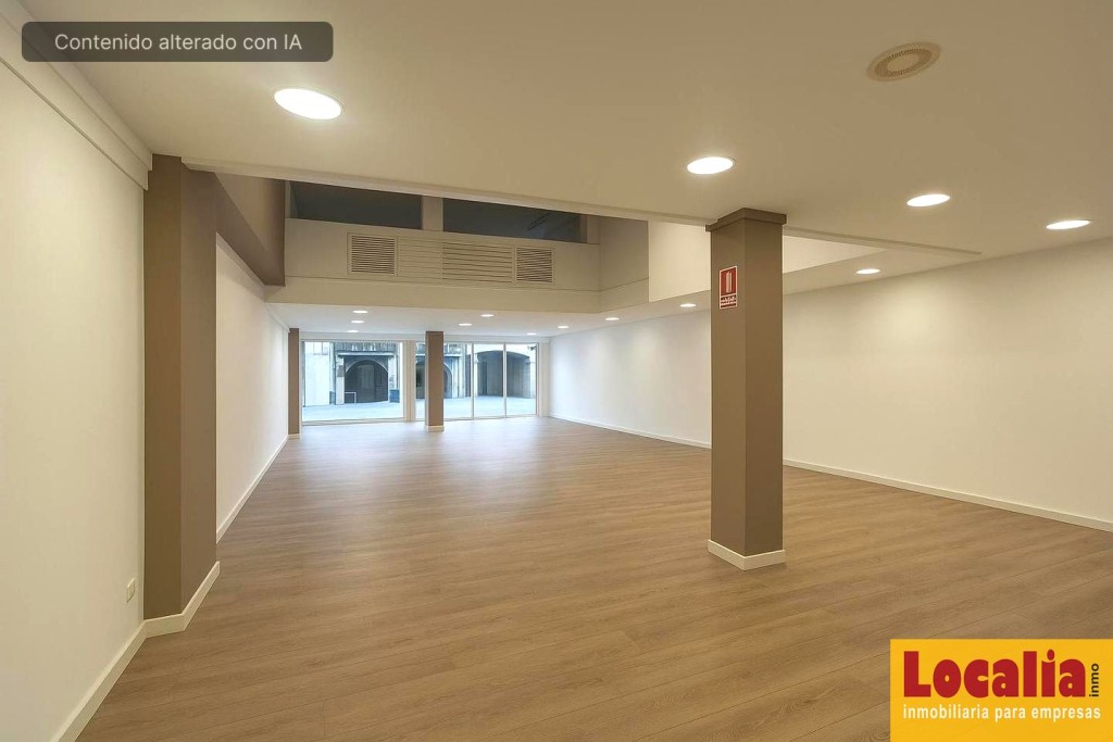 Imagen 2 de Amplio y céntrico local comercial
