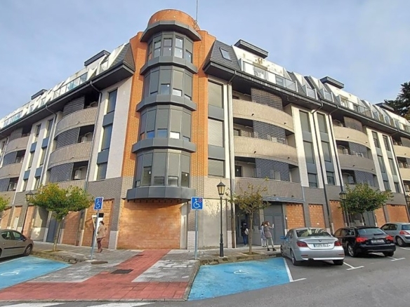 Imagen 3 de OPORTUNIDAD Gran local en el centro de Colindres