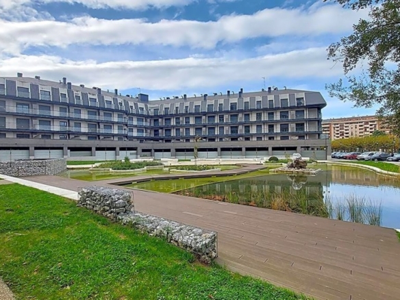 Imagen 4 de OPORTUNIDAD Gran local en el centro de Colindres