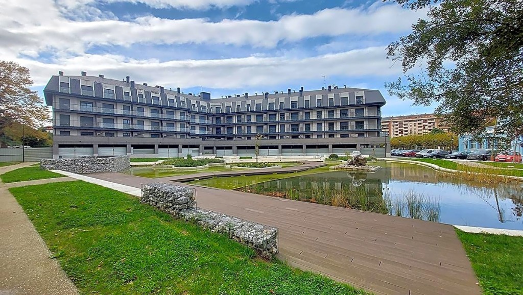 Imagen 4 de OPORTUNIDAD Gran local en el centro de Colindres