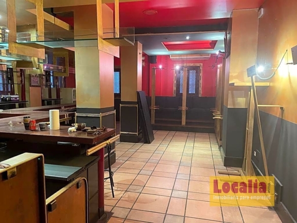 Imagen 1 de Bar - Pub - Discoteca en el corazón de Torrelavega