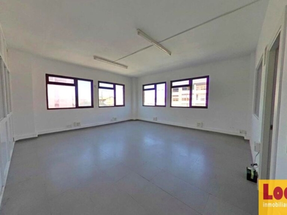 Imagen 2 de Local en edificio La Tejera