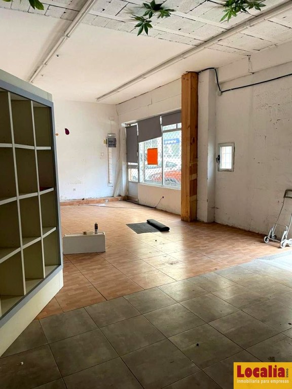 Imagen 1 de Local en venta en Maliaño de 80 m2