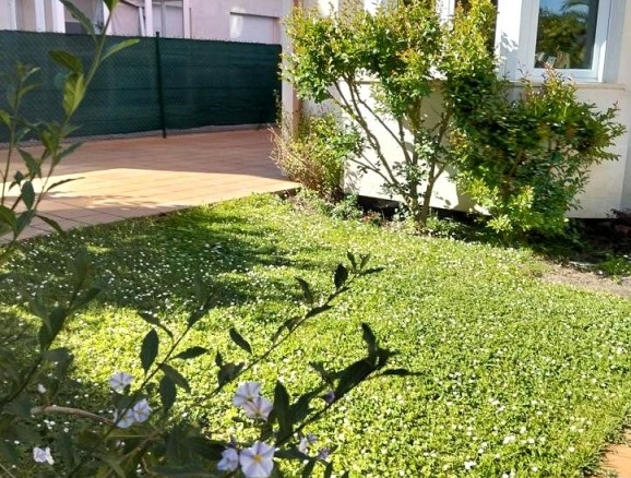 Imagen 1 de Venta de chalet amplio y moderno en Piélagos!