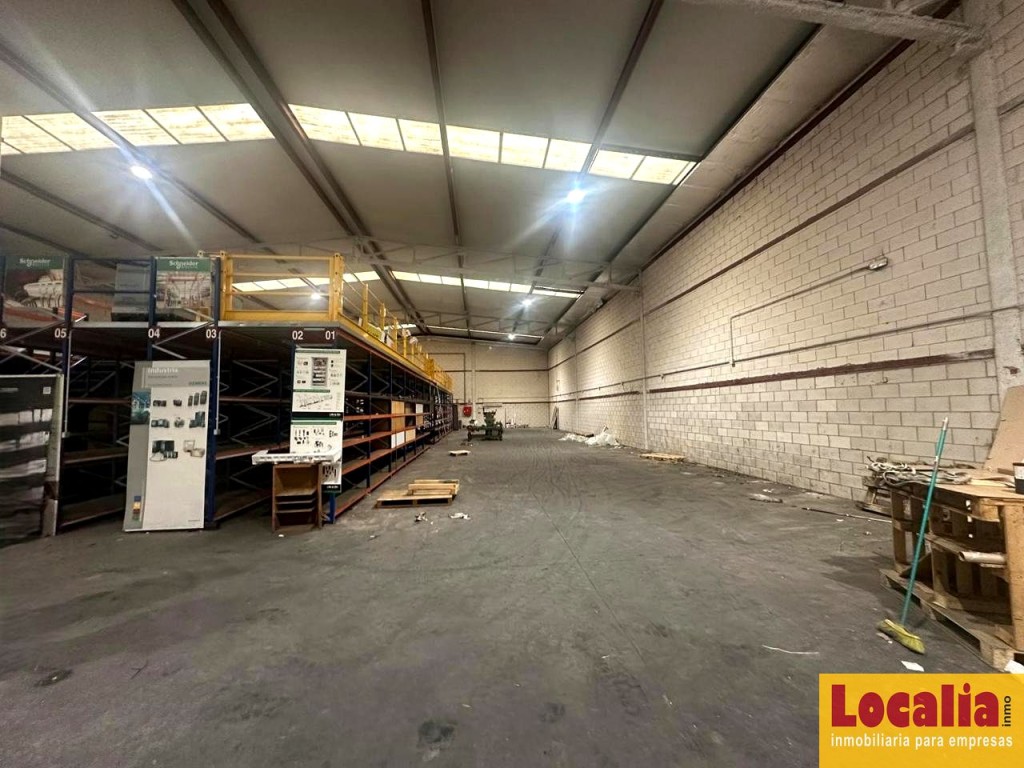 Imagen 1 de Alquiler nave industrial 1100 metros en Cartes