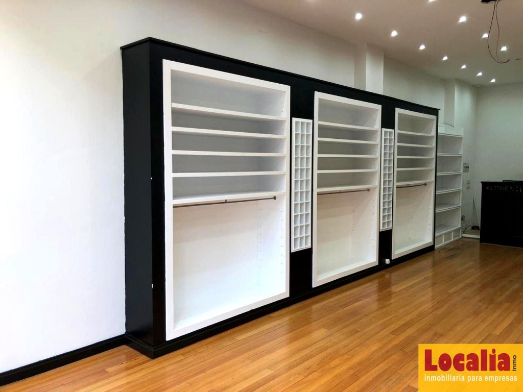 Imagen 2 de Se alquila local de 70 m² en centro de Torrelavega