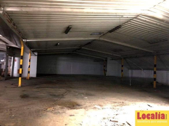 Imagen 3 de Venta de atractiva nave industrial en Cartes