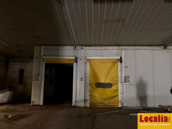 Imagen 1 de Venta de atractiva nave industrial en Cartes