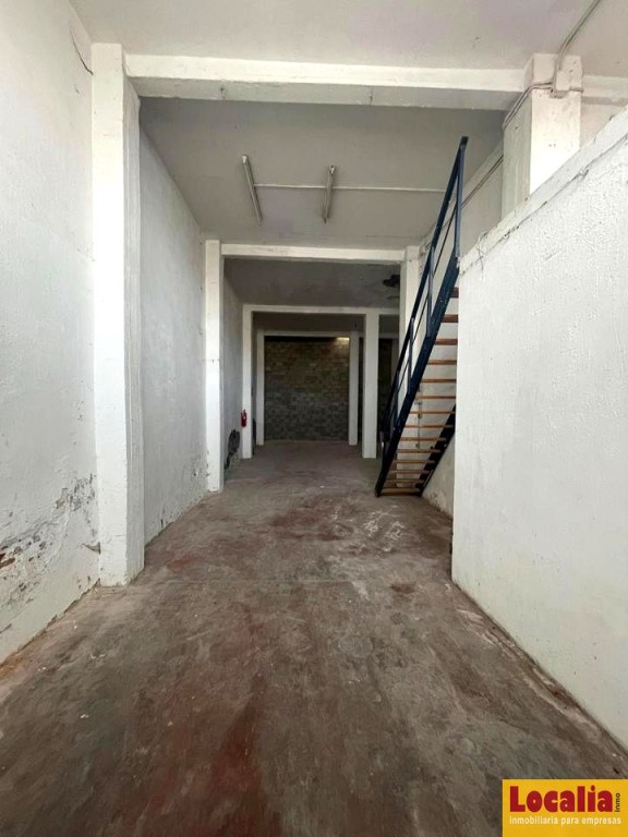 Imagen 4 de Excelente local para invertir en Santander