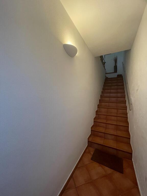 Imagen 2 de ? Permuta de Casa con encanto en el corazón de Mahón – Ideal para vivir e invertir