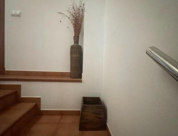 Imagen 4 de ? Permuta de Casa con encanto en el corazón de Mahón – Ideal para vivir e invertir