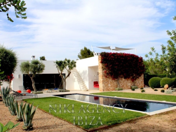 Imagen 3 de Casa-Chalet en Venta en Sant Antoni De Portmany Baleares