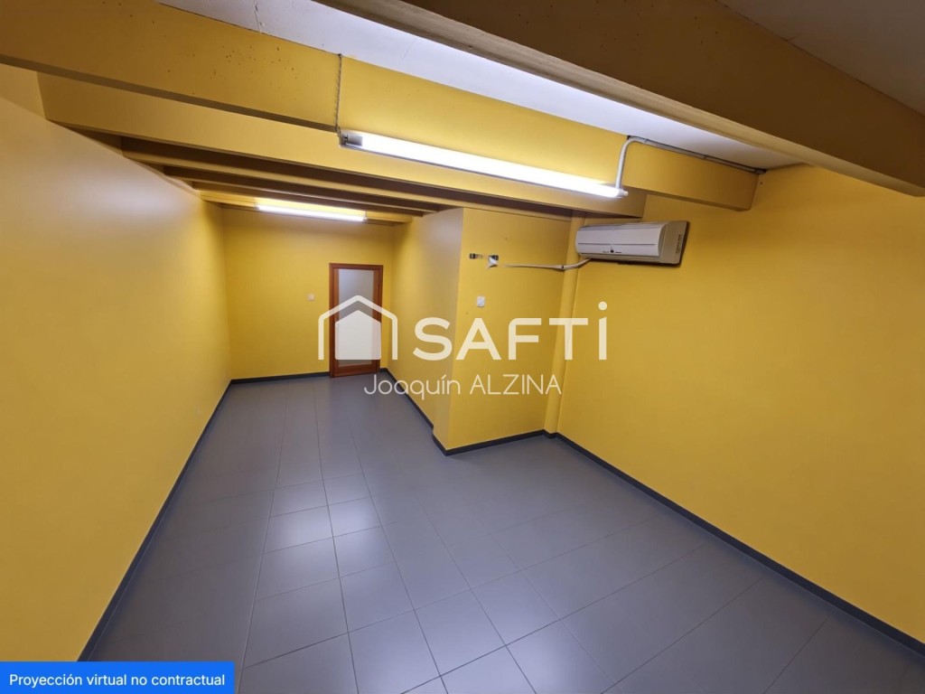 Imagen 2 de Local comercial con garaje y derecho a vuelo