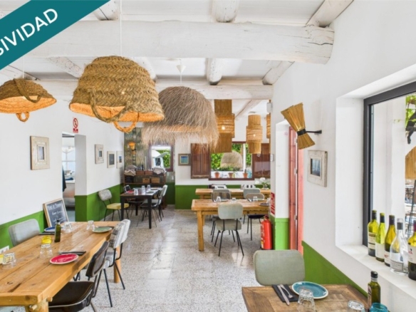 Imagen 3 de Restaurante en el centro de Formentera