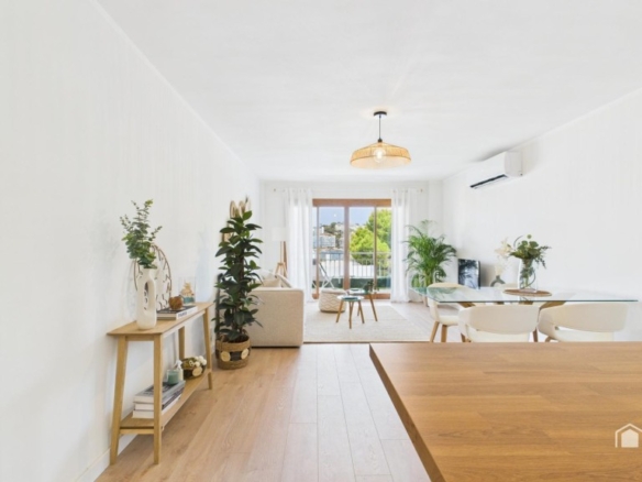 Imagen 4 de Fabuloso Piso reformado y amueblado - Vista al Mar - Playa Caló d'en Pellicer