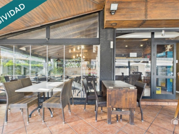 Imagen 4 de En venta: local de restaurante en Costa de la Calma / Rotes Velles - Calle de Santa Ponsa.