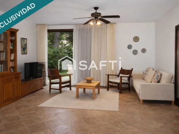 Imagen 3 de Acogedor Chalet urbano con jardín en Calas de Mallorca