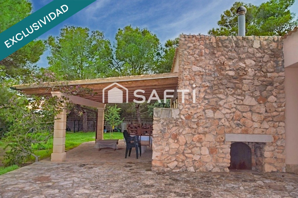 Imagen 2 de Acogedor Chalet urbano con jardín en Calas de Mallorca