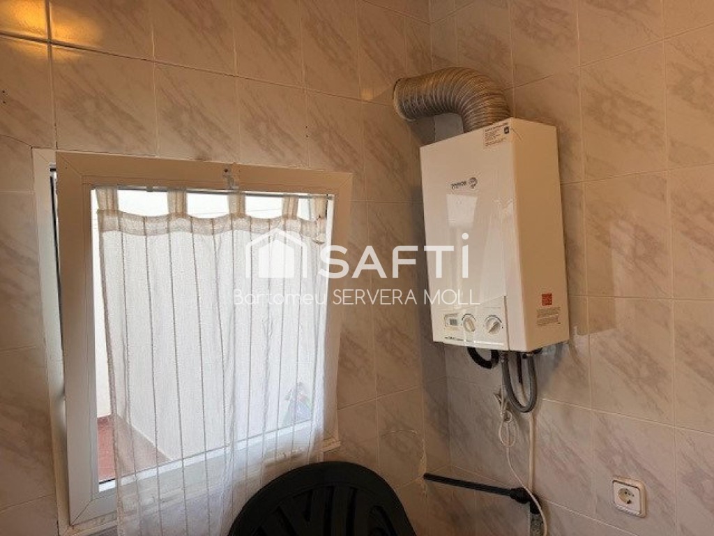 CON ACCESO INDEPENDIENTE Y AMPLIA TERRAZA PROPIA..