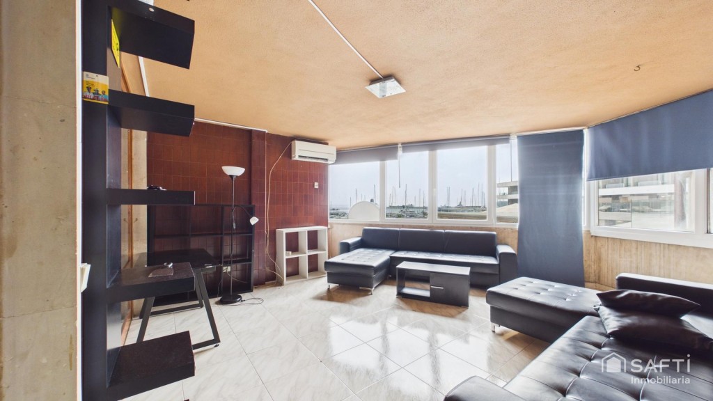 Imagen 1 de Apartamento de 2 habitaciones en renta - Paseo Marítimo - Avenida Gabriel Roca 28