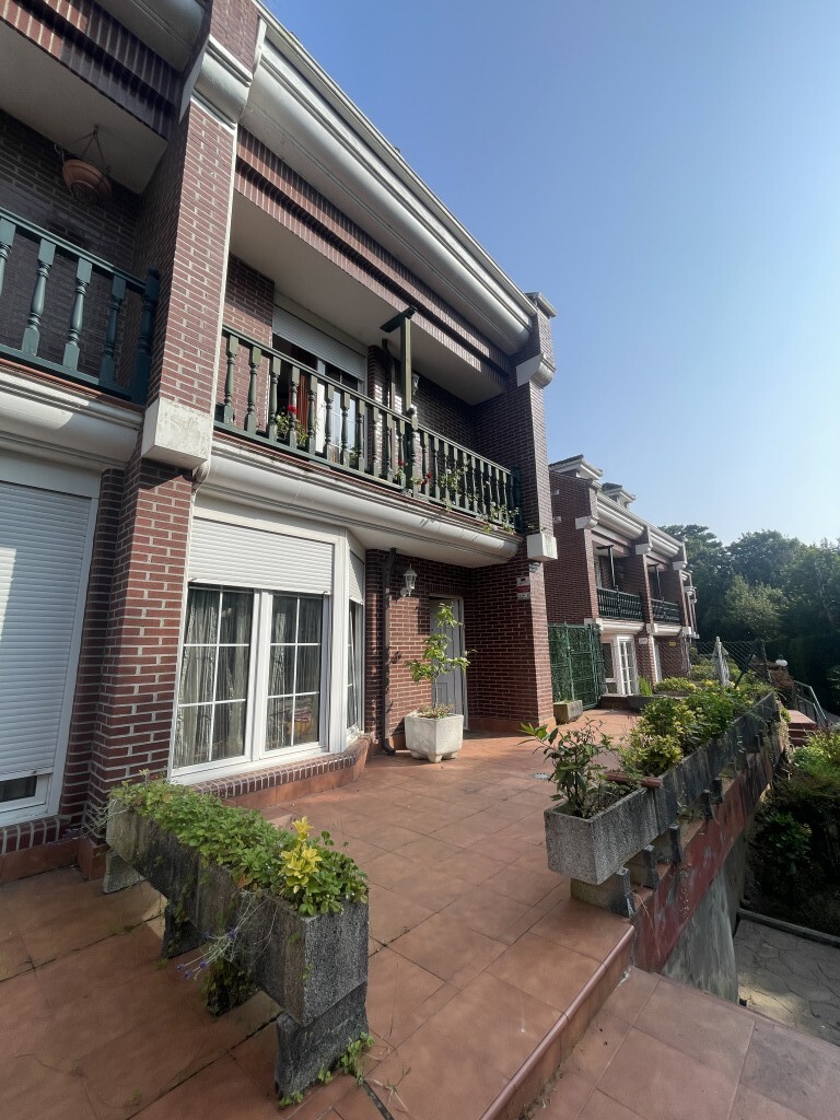 Imagen 3 de Casa-Chalet en Venta en Solares Cantabria