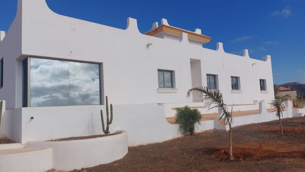 Imagen 1 de Casa-Chalet en Venta en Tarajalejo Las Palmas