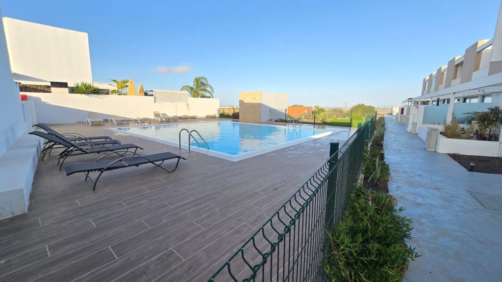 Imagen 1 de Adosada en Venta en Corralejo Las Palmas